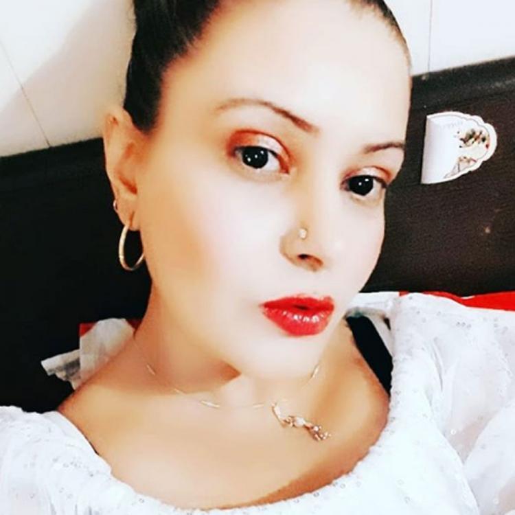 Photo ofAmrita Dhanoa