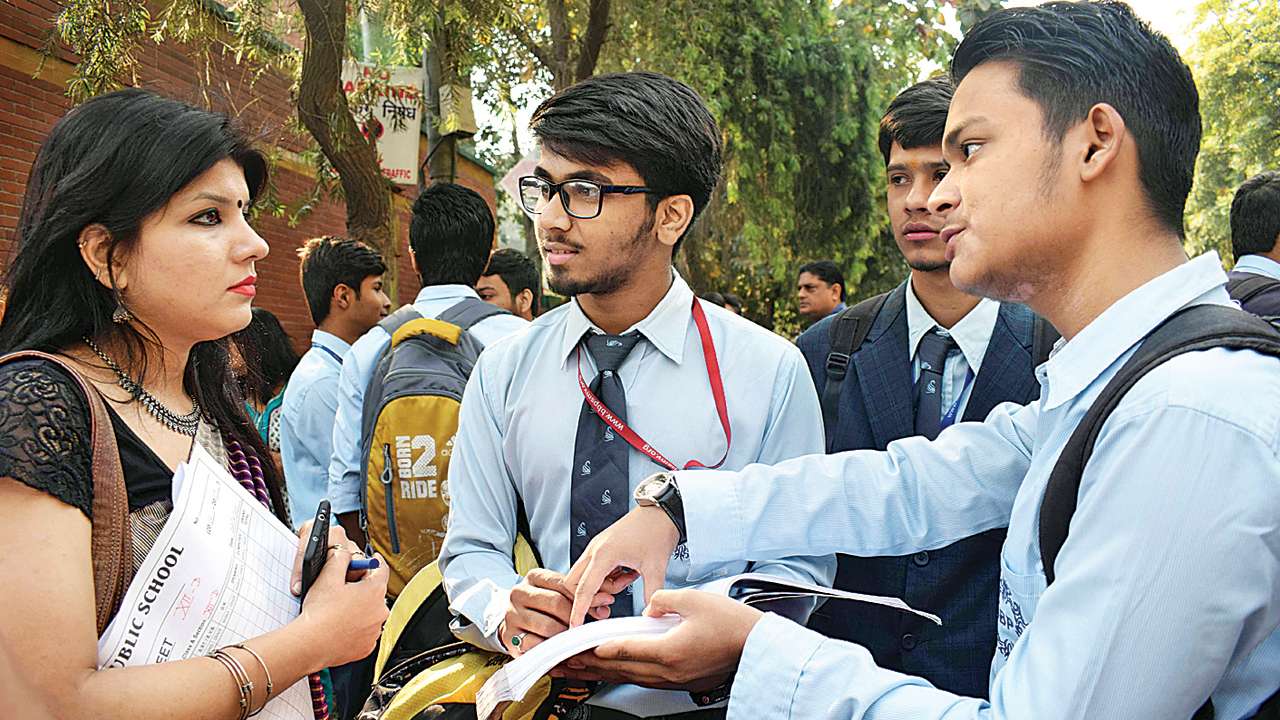 cbse paper leak case 2018
